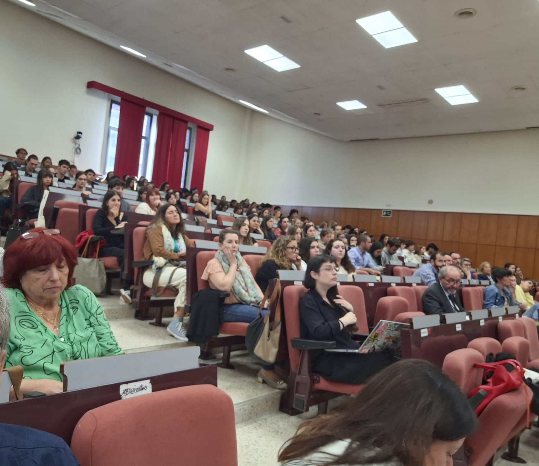 “COMUNICAR, EDUCAR Y TRANSFORMAR: EL PAPEL DE LA UNIVERSIDAD Y LOS MEDIOS FRENTE A LAS VIOLENCIAS MACHISTAS”